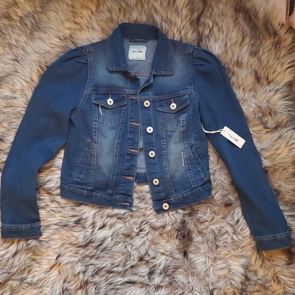 Puff sleeved Jean jacket